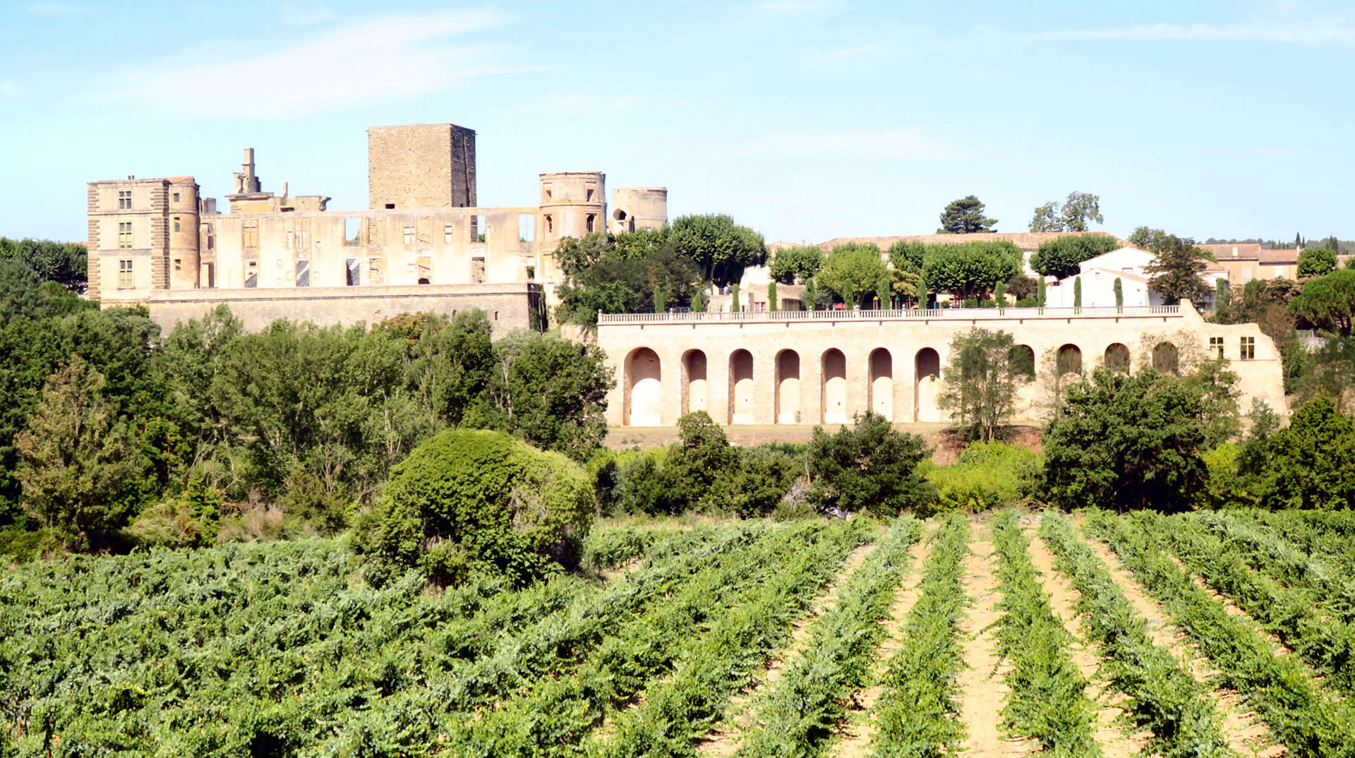 Sur Le Pouce La Tour D Aigues
