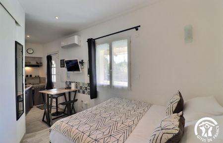 G&icirc;te n&deg;13G240119 Arles - Bouches-du-Rh&ocirc;ne - photo