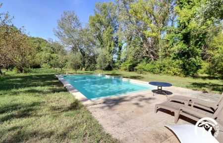 G&icirc;te n&deg;13G680 Eygali&egrave;res - Bouches-du-Rh&ocirc;ne - photo