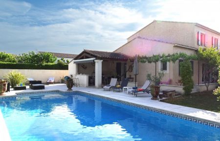 G&icirc;te n&deg;13G240126 Graveson - Bouches-du-Rh&ocirc;ne - photo
