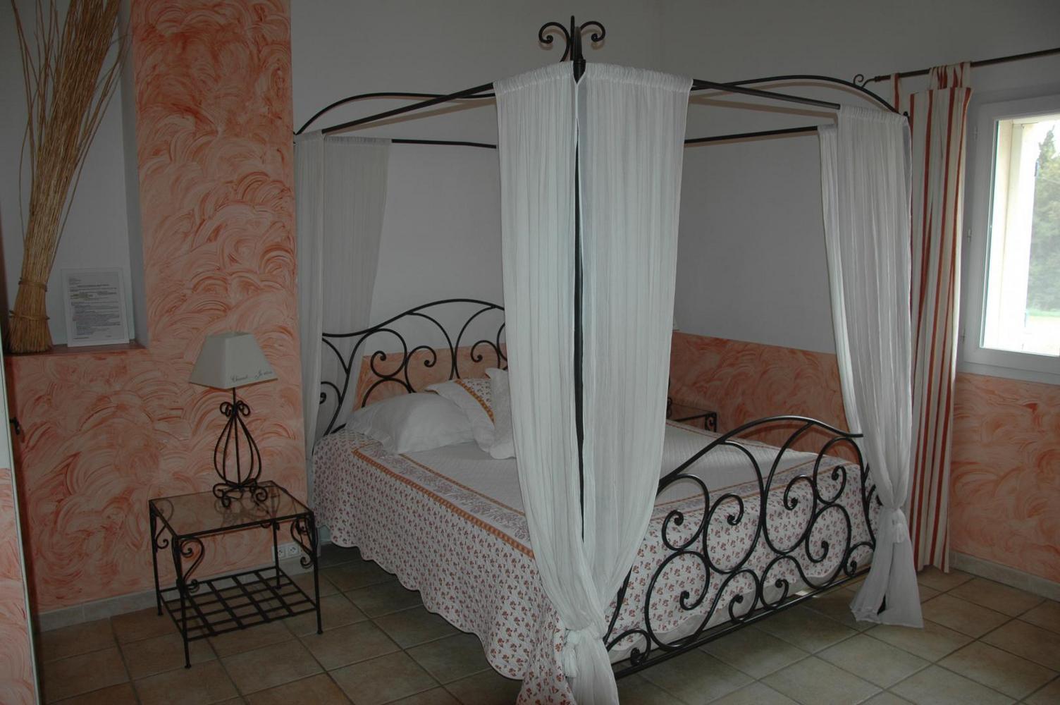 CHAMBRE CANNELLE grand lit 160 photo 6
