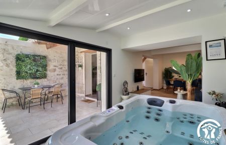 G&icirc;te n&deg;13G202458 Mouri&egrave;s - Bouches-du-Rh&ocirc;ne - photo