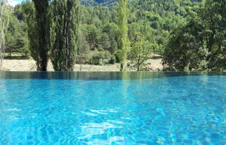G&icirc;te n&deg;G15128 Ch&acirc;teauneuf-Miravail - Alpes-de-Haute-Provence - photo