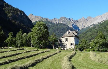 G&icirc;te n&deg;G23144 Colmars - Alpes-de-Haute-Provence - photo