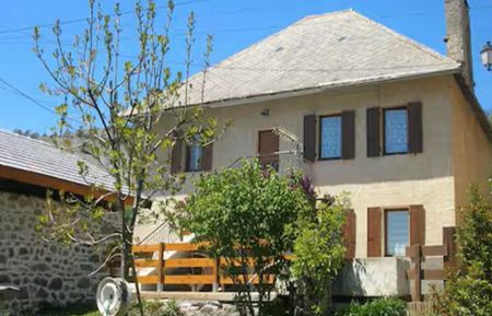 G&icirc;te n&deg;G26195 Selonnet - Alpes-de-Haute-Provence - photo