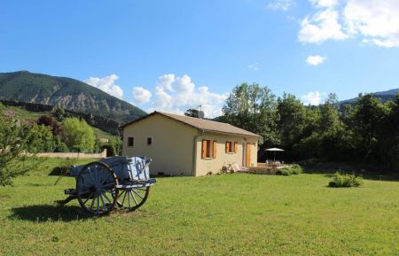 G&icirc;te n&deg;G13141 Senez - Alpes-de-Haute-Provence - photo