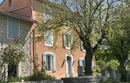 G&icirc;te n&deg;G14505 Reillanne - Alpes-de-Haute-Provence - photo