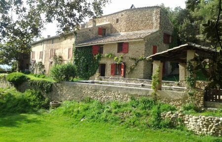 G&icirc;te n&deg;G11367 Les M&eacute;es - Alpes-de-Haute-Provence - photo