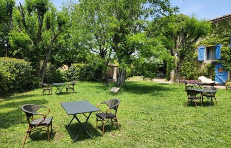 Espace extérieur pour petit déjeuner Chambre d'hôtes n°G141089 Forcalquier - Alpes-de-Haute-Provence - Espace extérieur pour petit déjeuner