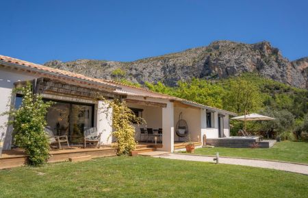 G&icirc;te n&deg;G32314 Moustiers-Sainte-Marie - Alpes-de-Haute-Provence - photo