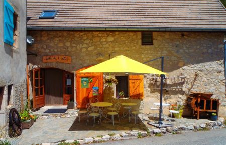 Gite de groupe n&deg;3210 D&eacute;voluy - Hautes-Alpes - Bienvenue &agrave; l'Yvraie