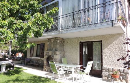 G&icirc;te n&deg;6405 Embrun - Hautes-Alpes - photo