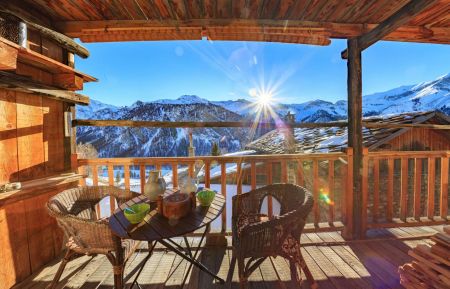 G&icirc;te n&deg;8809 Saint-V&eacute;ran - Hautes-Alpes - Vue du balcon
