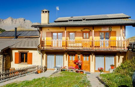 G&icirc;te n&deg;8838 Saint-V&eacute;ran - Hautes-Alpes - photo