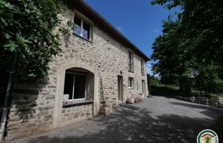 G&icirc;te n&deg;2050 Gap - Hautes-Alpes - G&icirc;te au RDC de la maison du propri&eacute;taire