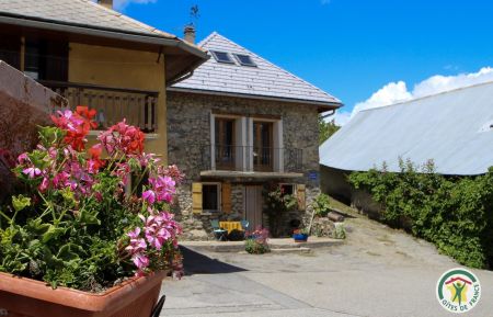 G&icirc;te n&deg;67731 Le Sauze-du-Lac - Hautes-Alpes - photo