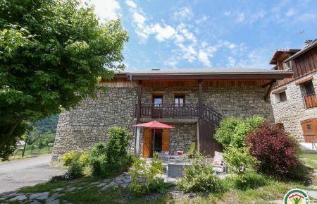 G&icirc;te n&deg;5207 Saint-Jean-Saint-Nicolas - Hautes-Alpes - photo
