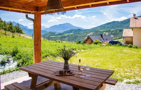 G&icirc;te n&deg;6085 Chorges - Hautes-Alpes - photo