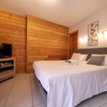 chambre-d-hotes - Les Clarines  Perce-Neige Spa Vue montagne - ST-JACQUES-EN-VALGAUDEMAR - Hautes-Alpes