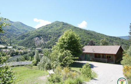 G&icirc;te n&deg;1843 Saint-Auban-d'Oze - Hautes-Alpes - photo