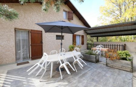 Terrasse du gîte Chez Guy et Odile étage Gîte n°6983 Saint-Sauveur - Hautes-Alpes - Terrasse du gîte Chez Guy et Odile étage