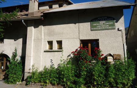 Quel beau mois d'août Gite de groupe n°10441 Le Monêtier-les-Bains - Hautes-Alpes - Quel beau mois d'août