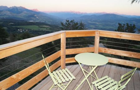 Cabane dans les arbres2074 Gap - Hautes-Alpes - photoEte