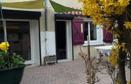 G&icirc;te n&deg;5937 Poligny - Hautes-Alpes - photoPrintemps