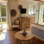 Salon ouvert sur le jardin