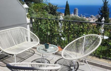 G&icirc;te n&deg;7368 Beausoleil - Alpes-Maritimes - Le Cactus-Mas d'Angeline-Terrasse-Beausoleil-G&icirc;tes de France des Alpes-Maritimes