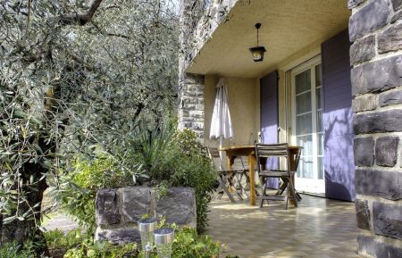 G&icirc;te n&deg;5014 Breil-sur-Roya - Alpes-Maritimes - Terrasse G&icirc;te Le Bourg 1 labellis&eacute; G&icirc;tes de France &agrave; Breil sur Roya