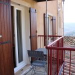 L'Escaou Un-Balcon-Chambre 2-Coursegoules-G&icirc;tes de France Alpes Maritimes
