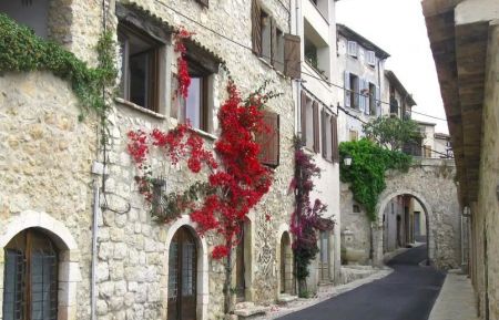 G&icirc;te n&deg;7003 Saint-Jeannet - Alpes-Maritimes - photo