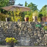                               Entr&eacute;e du g&icirc;te