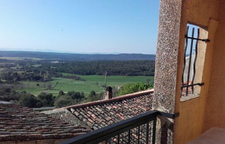 G&icirc;te n&deg;G1654 Moissac-Bellevue - Var - vue du balcon