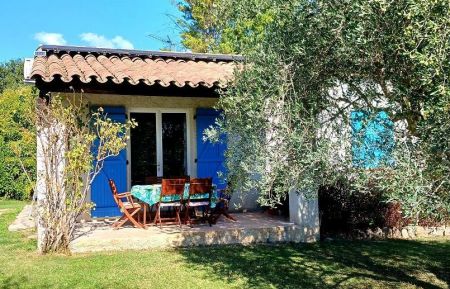 G&icirc;te n&deg;G3243 Villecroze - Var - photo