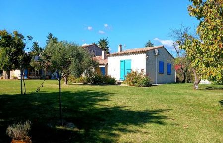 G&icirc;te n&deg;G3244 Villecroze - Var - photo