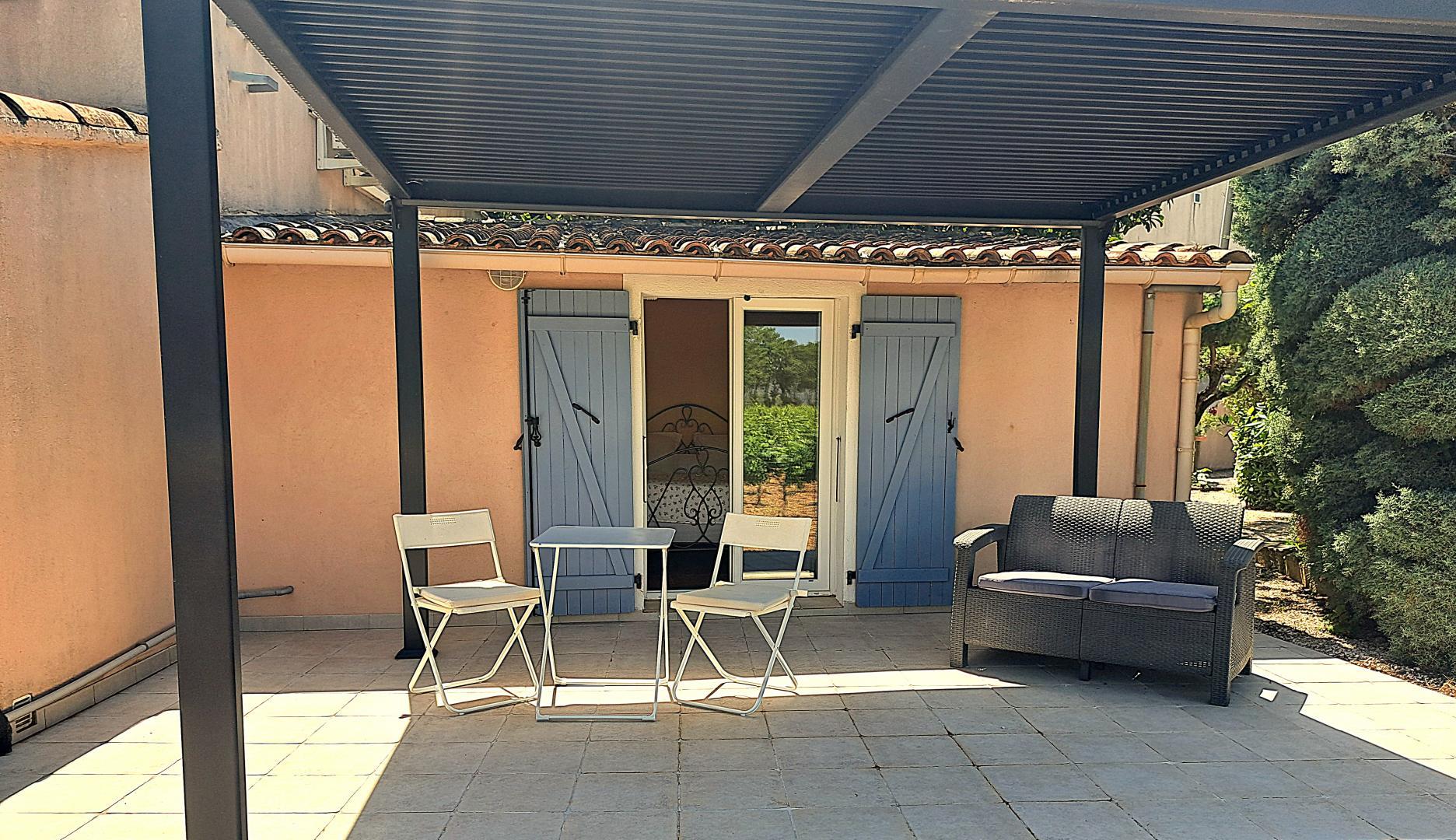 terrasse privative ombragée photo 11