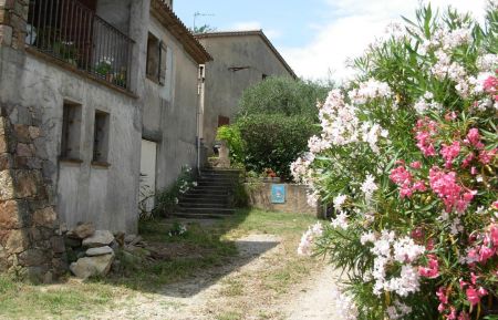 G&icirc;te n&deg;G2688 Tanneron - Var - PRINTEMPS
