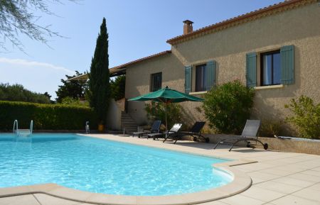 G&icirc;te n&deg;84G3455 Saint-Hippolyte-le-Graveyron - Vaucluse - photo