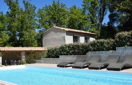 G&icirc;te n&deg;84G3600 Malauc&egrave;ne - Vaucluse - photo