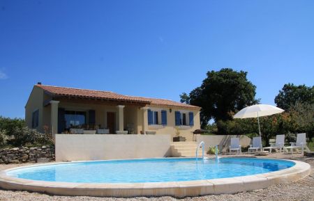 G&icirc;te n&deg;84G4031 Malauc&egrave;ne - Vaucluse - photo