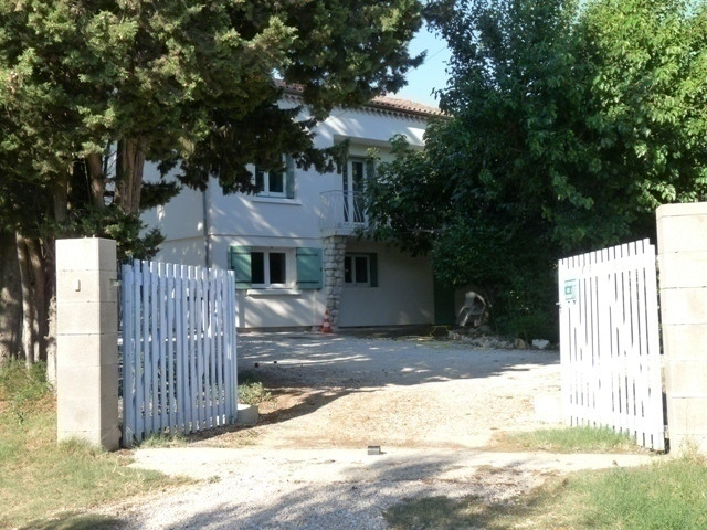 photo 0