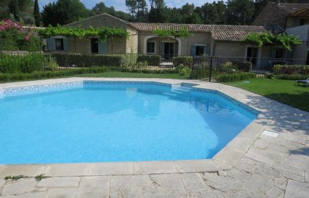 G&icirc;te n&deg;84G4062 Gordes - Vaucluse - photo