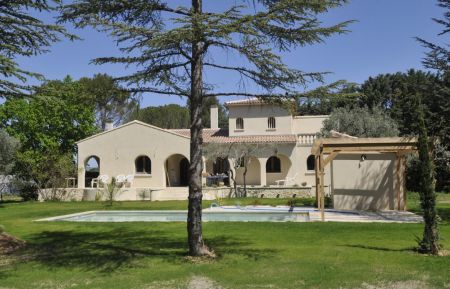 G&icirc;te n&deg;84G43171 Mazan - Vaucluse - photo