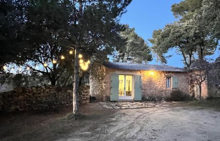 G&icirc;te n&deg;84G143 Malauc&egrave;ne - Vaucluse - photo