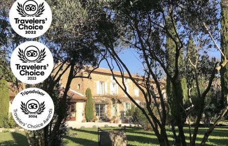 Chambre d'h&ocirc;tes n&deg;84G1551 Althen-des-Paluds - Vaucluse - Notre Bastide en Provence Fontaine des Magnarelles