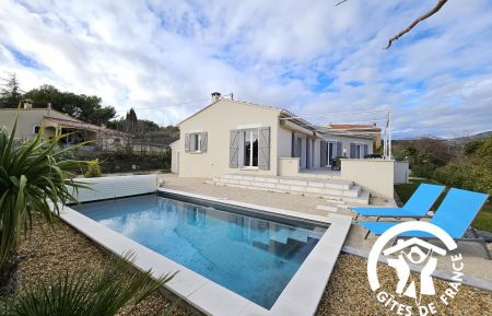 G&icirc;te n&deg;84G3622 Crillon-le-Brave - Vaucluse - photo