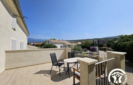 G&icirc;te n&deg;84G3768 Villes-sur-Auzon - Vaucluse - photo