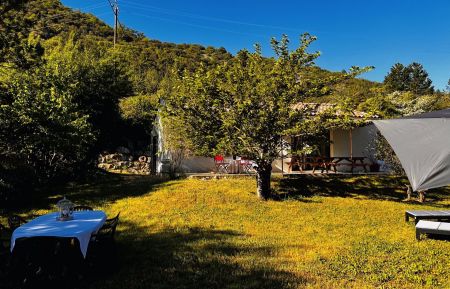 G&icirc;te n&deg;84G4374 Malauc&egrave;ne - Vaucluse - photo